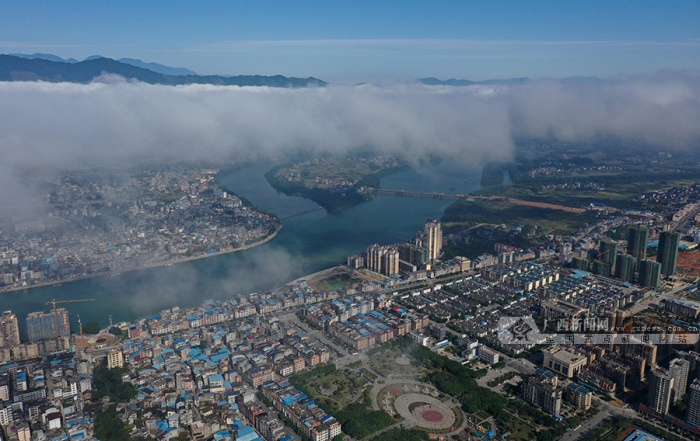 融安(融安消防学校报名电话)